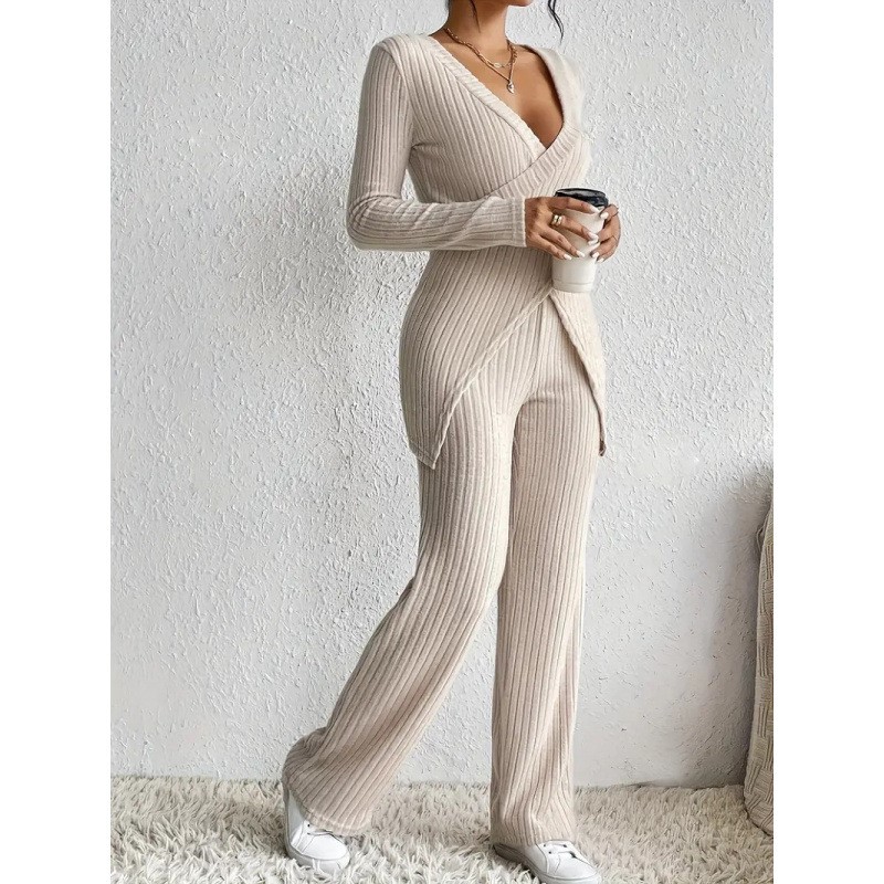 Темпераментный комплект из дву – обзор и цена Winter Clothing Outfits